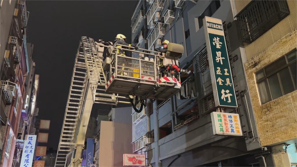 台中興中街大樓火警 受困民眾墜樓、累計6死6傷