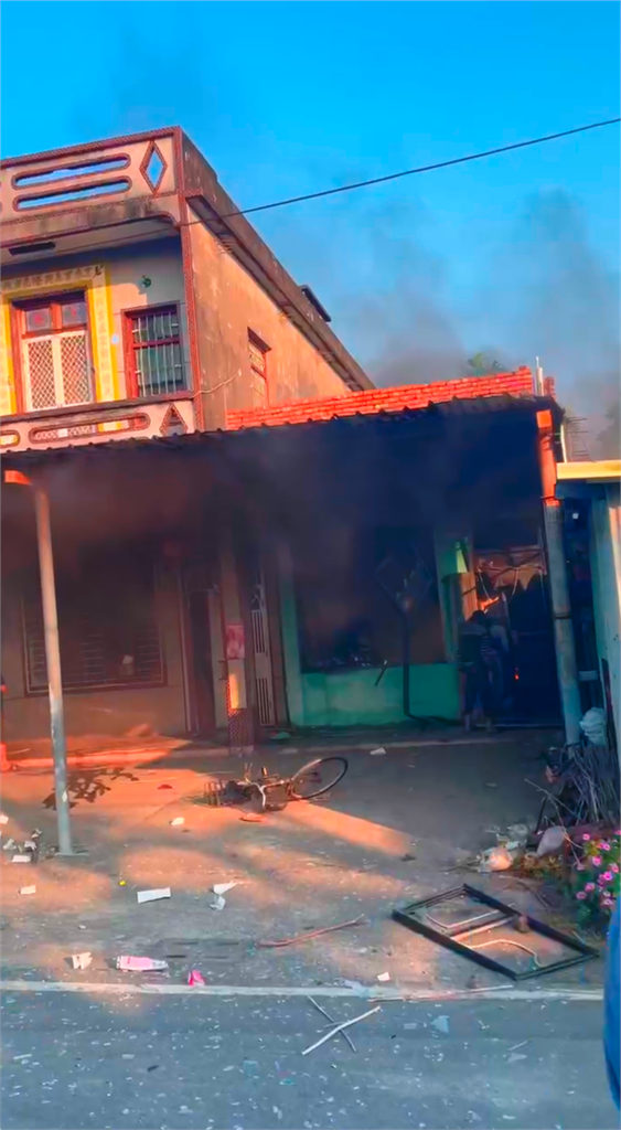 最新／屏東民宅發生氣爆！59歲男1級燒燙傷　送醫急救中