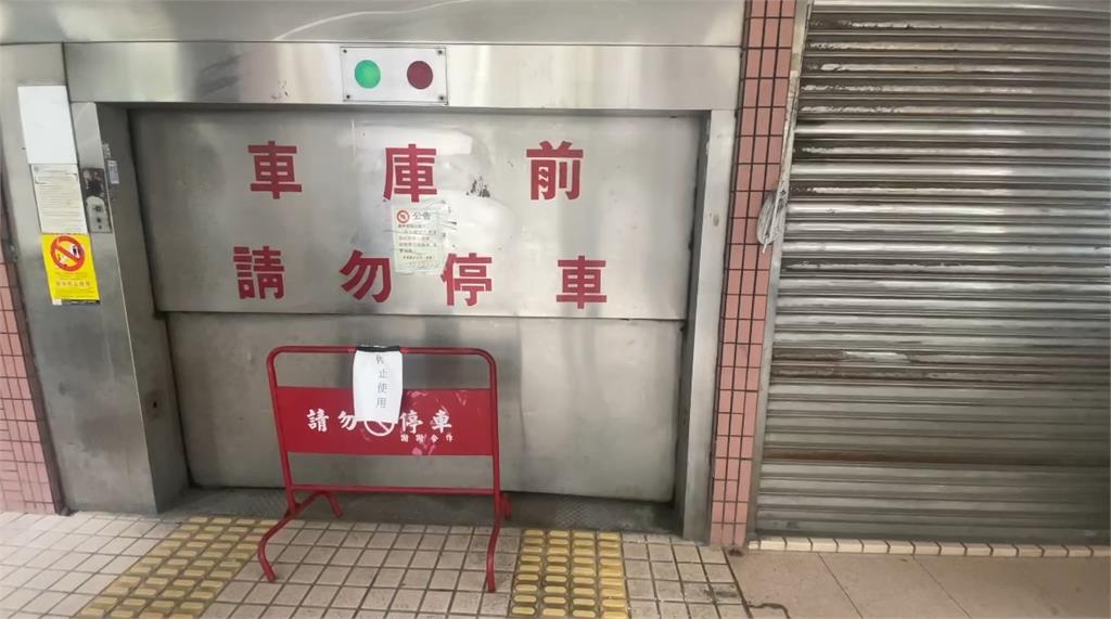 台中父子摔機械車位下層嬰送醫不治　疑誤觸車主被送辦！再揭停車場「這件事」