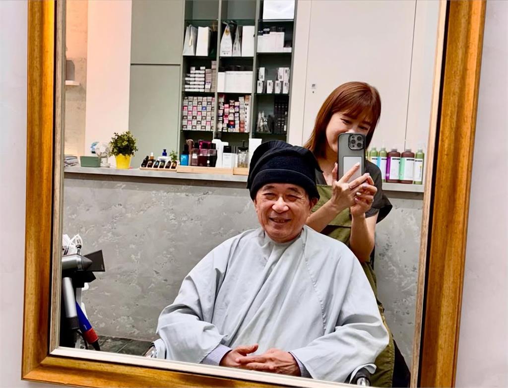 才挺大罷免「開戰國民黨」!陳水扁「74歲整頭大爆改」真相照震驚萬網:真的…