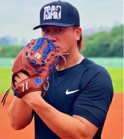 棒球(影)/曹老闆開始練投「球速還蠻快的」!是否開始備戰中國城市棒球聯賽