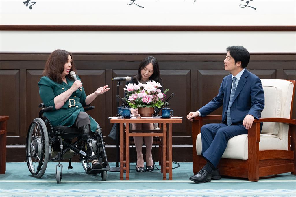 快新聞/接見美參議員達克沃絲訪團 賴總統:盼創造台美貿易更多利基