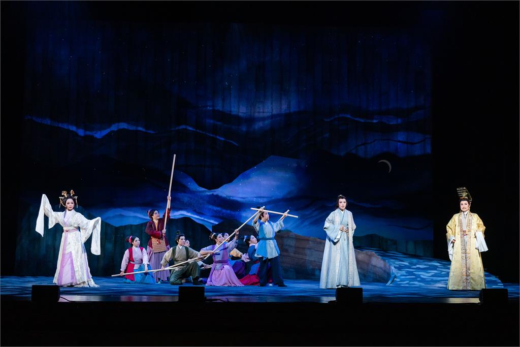 唐美雲歌仔戲團浪漫史詩《臥龍:永遠的彼日》票房創佳績 開演前已完售