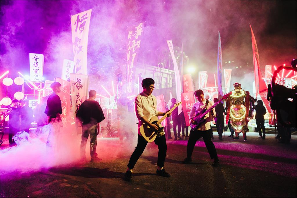 搖滾樂團與政治受難者攜手打造　拚場X拍謝少年新曲〈出巡〉MV上線
