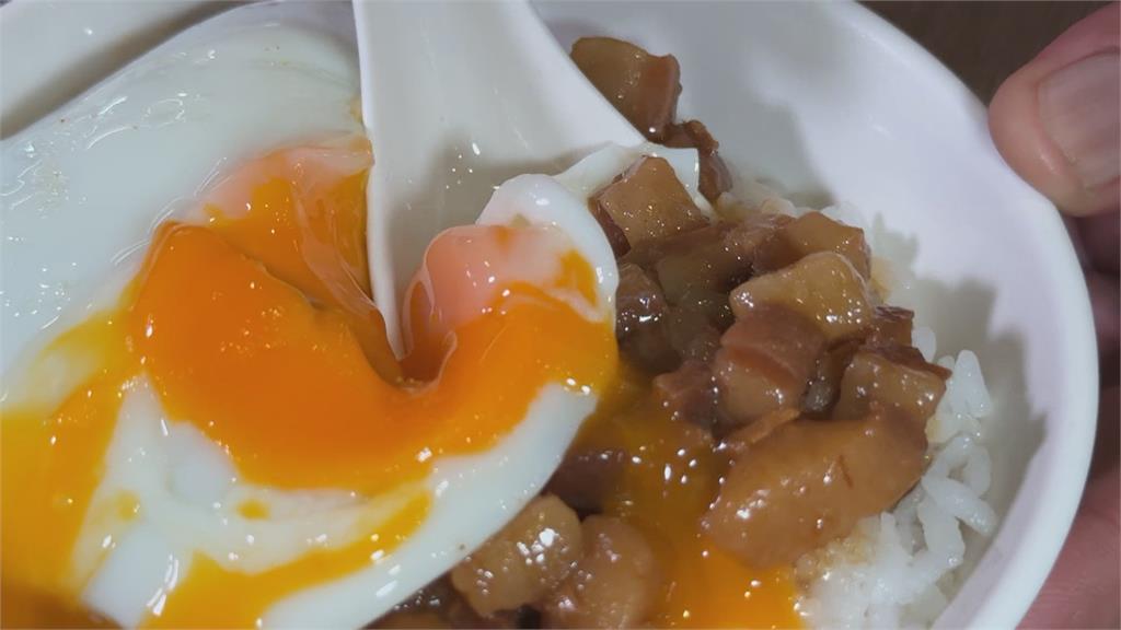 撕踩賴瑞隆賀聯引發抵制　肉燥飯名店喊冤：送貨員個人行為