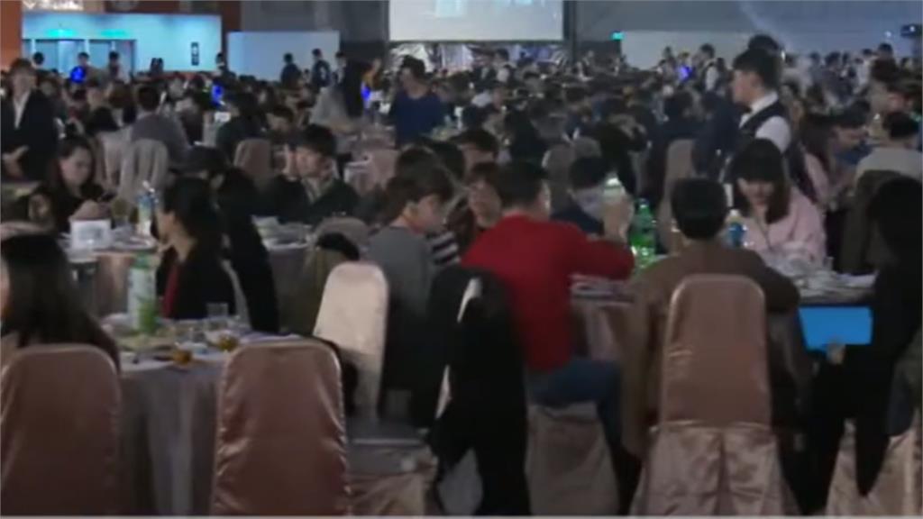 日本尾牙竟需「自掏腰包+照顧前輩」！？她親揭「職場文化差異」大讚台灣很棒