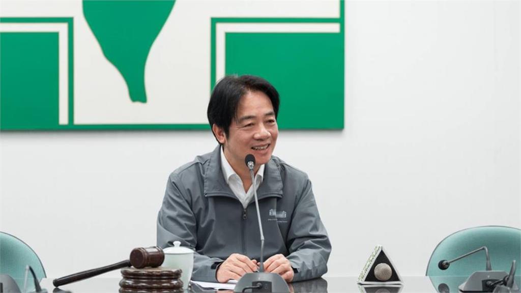 賴清德連睡覺都穿西裝？他自曝在家「穿短褲、花襯衫」幽默反問1句…全場笑翻