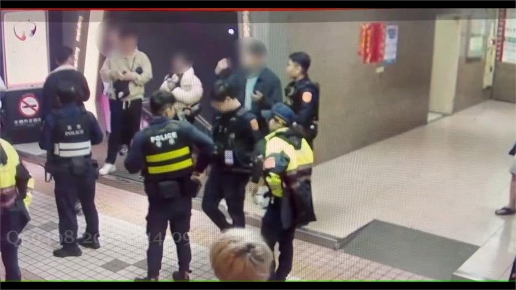 中和KTV外大打出手　"等車等到吵架"兩派人馬衝突互毆