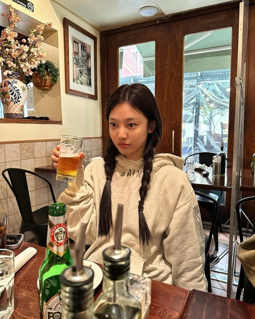 蘋果型身材瘦身模板!aespa 寧寧「減肥8招」:222斷食瘦出天鵝頸、直角肩
