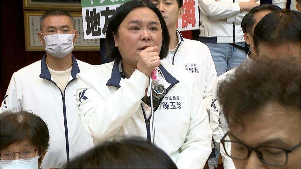 快新聞/陳其邁北上立院無機會發言 綠高雄議會黨團轟:國民黨惡質如強盜