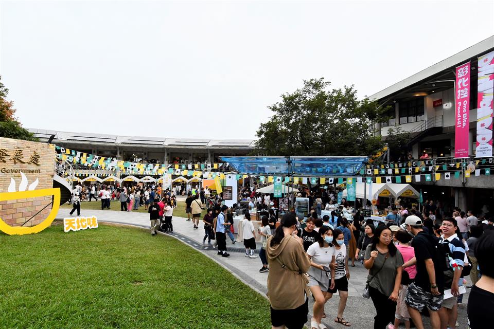 《花田夜宴》設計之夜圓滿落幕!彰化行創783萬9千人次高峰