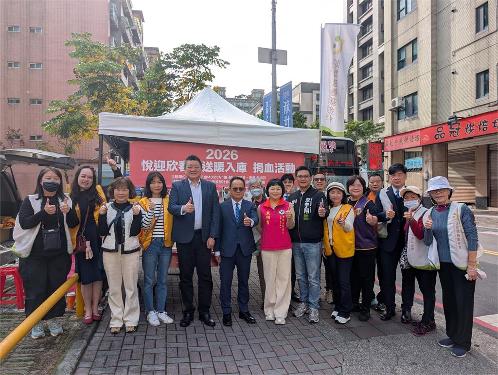 快新聞／寒流、春節血庫吃緊！賴清德關切出手　何博文率先挽袖捐血