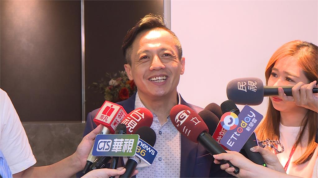 議員爆料 黃國昌要求藍營禮讓新北市 網友狠酸:官癌末期、茅廁求官
