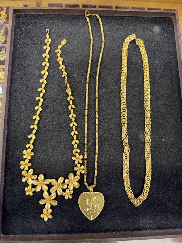 愛情詐騙!婦人38萬現金領愛的包裹 開箱「赫見火龍果飲」