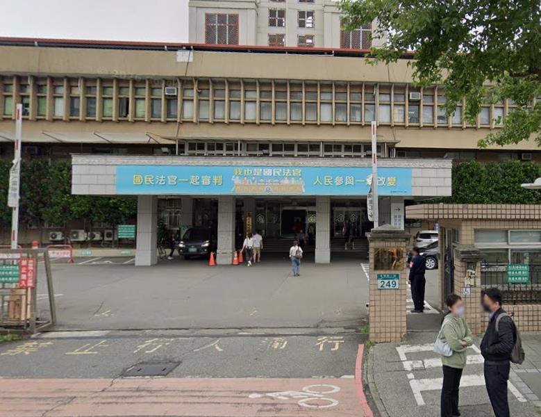 二寶爸「無套肉搏」正妹女下屬！鹹濕對話驚見「又弄傷小小王」元配怒求償100萬