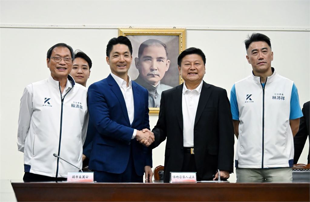 大選激戰「賴品妤看不下去了」！驚喊1句「參戰南霸天」這1人被瞄準…網嚇：不要這樣