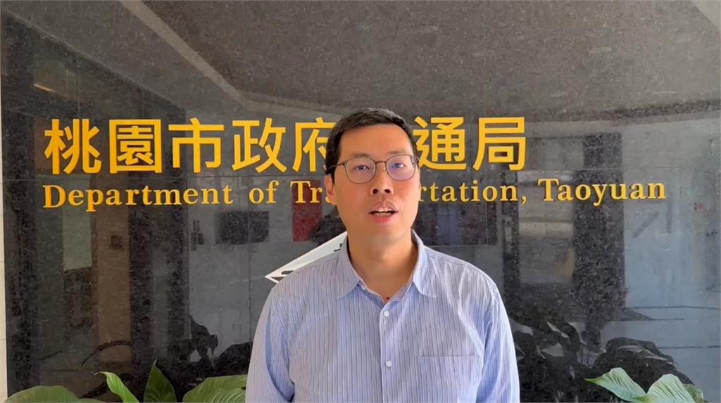 桃竹公車亂象頻傳！　車門沒關+環境髒亂座椅還發霉