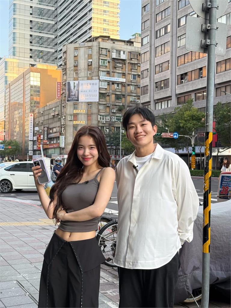 Joeman查維基百科驚見「被更新1句話」 網笑:資料是最新已認證!