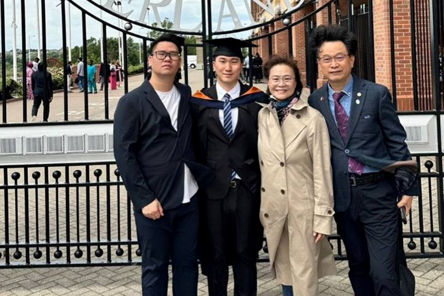 首屆台英雙學位專班畢業　中華大學觀光學院獲倫敦三一學院認證