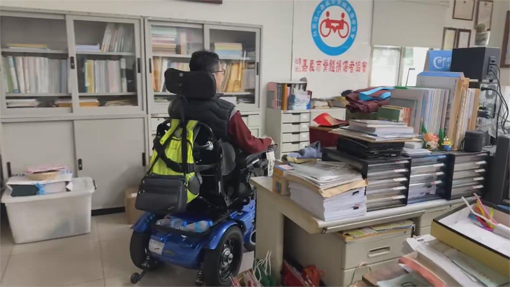 加班收運春節垃圾　清潔隊員獲贈紅包轉作公益