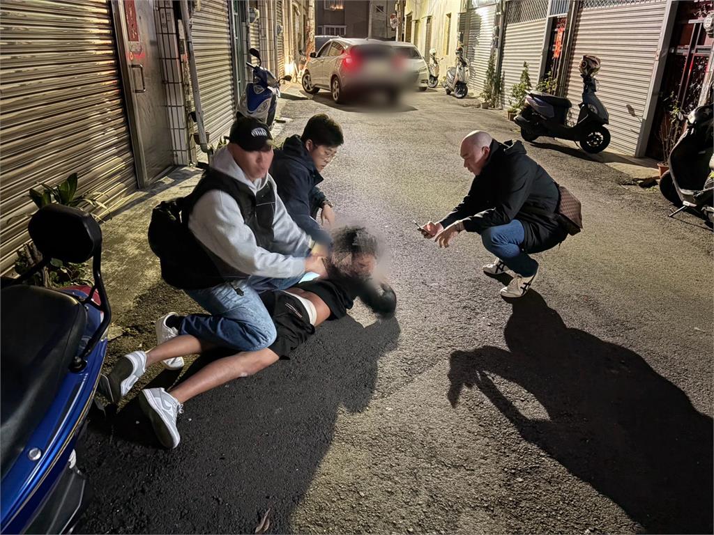 快新聞／面交虛擬貨幣險遭搶400萬！19歲嫌犯躲台中落網