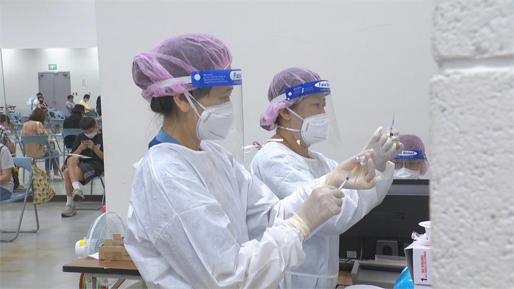 第3批客製化BNT疫苗 約20萬劑週一抵台灣