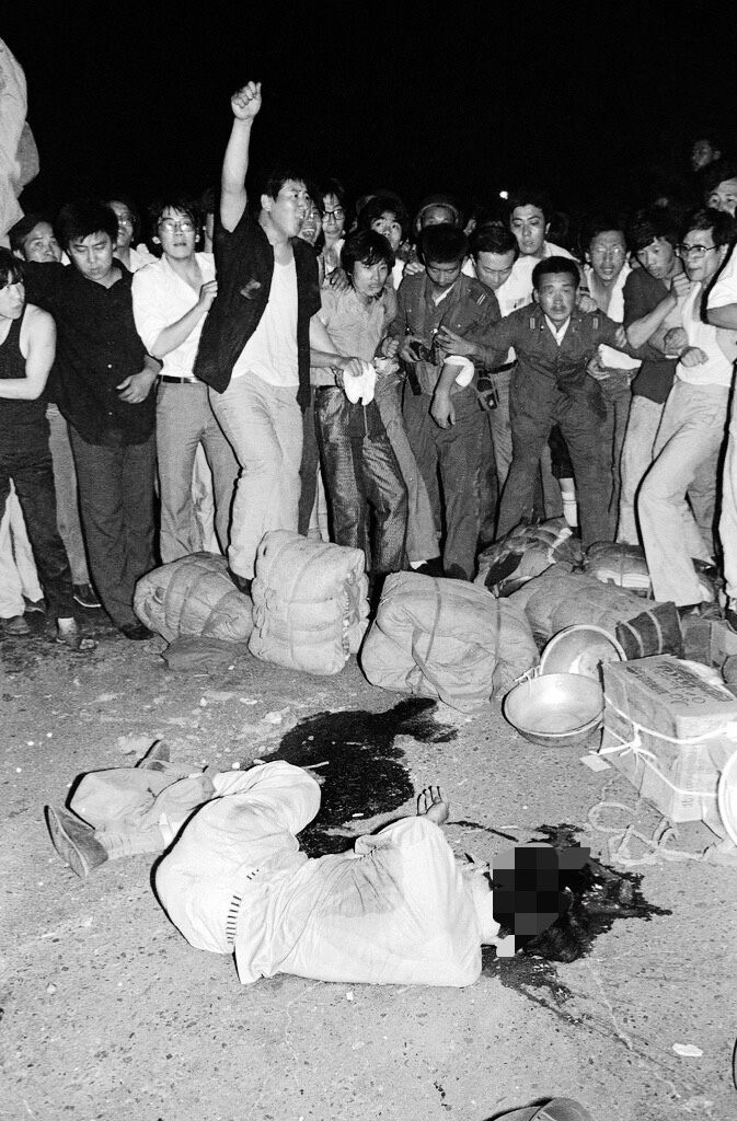 中國64天安門事件37週年！王丹嘆台灣人和當年受難者面對「同個敵人」