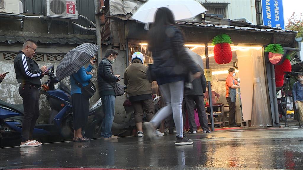 師大分部「神之臭豆腐」開實體店面　史上最難買到！賈永婕打卡朝聖