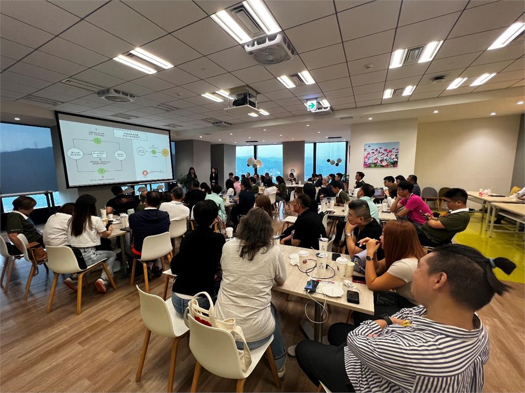 時局多變 企業主挺得住嗎? 讓政大「創業主班」成為你最強的戰略夥伴!