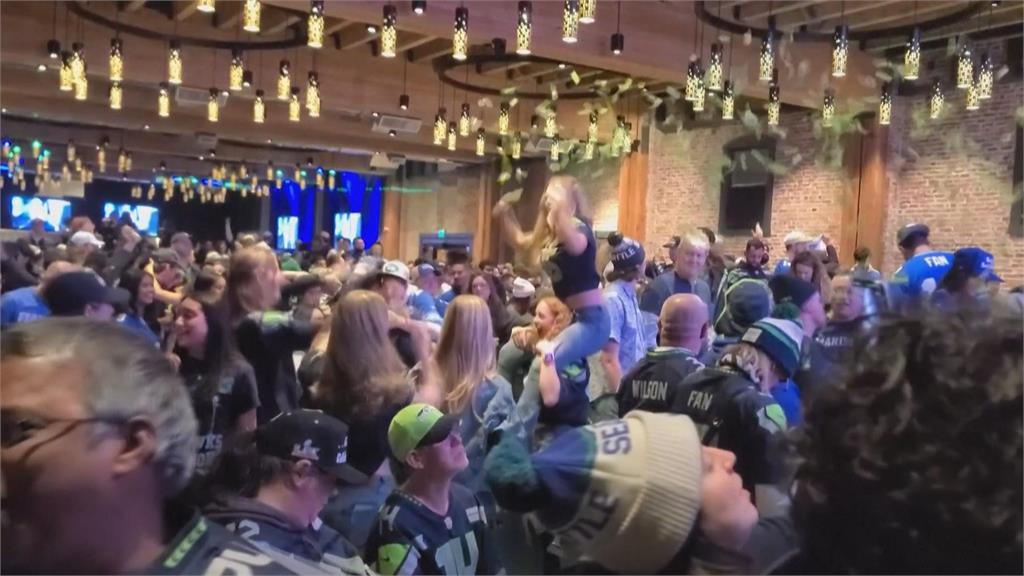 「壞痞兔」超級盃中場秀開唱　川普怒批：史上最糟糕表演