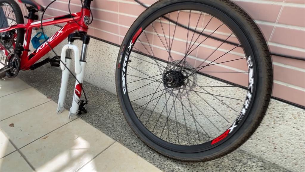 單車前輪「脫落」離家出走! 南投埔里小六男童摔斷門牙