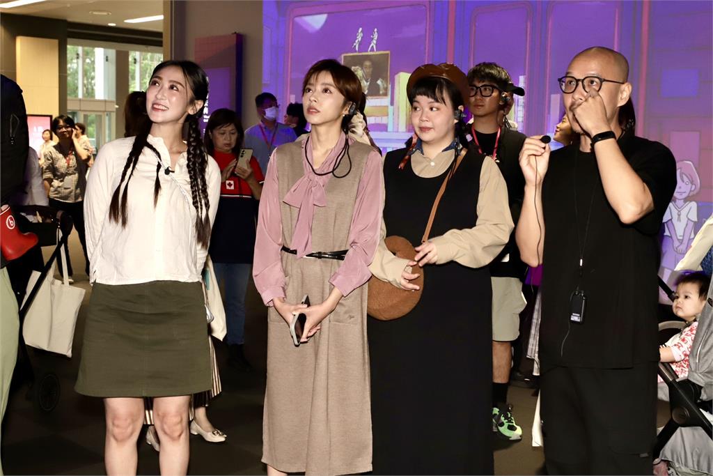 國家記憶「潮」起來！王瞳、宮美樂驚呼國家檔案館：「原來歷史好好玩 」