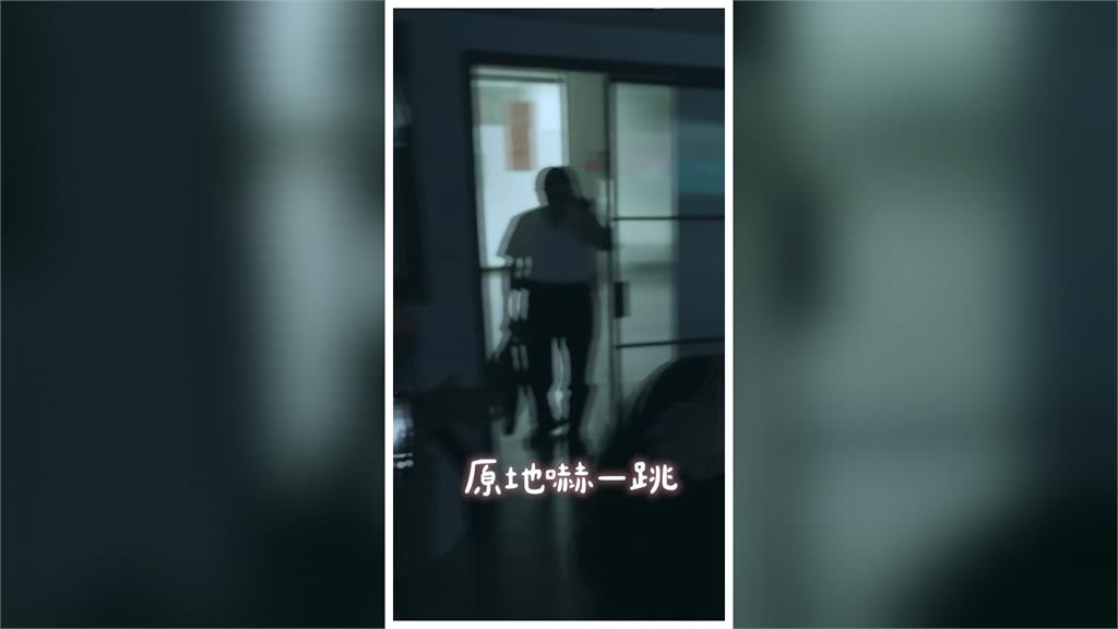 陪小雞掃市場「不用拐杖」　柯文哲：我猜韌帶是沒有斷