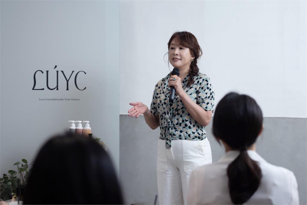 路永佳創業開胡!「私密處祕辛」 閨蜜廖家儀、張齡予現身力挺
