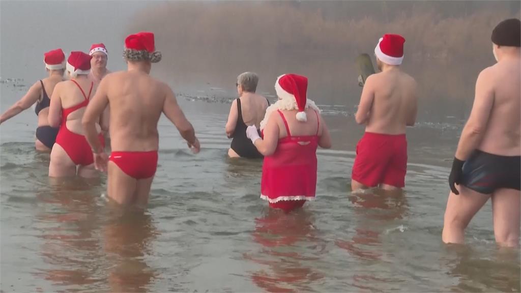 大人「在這裡」瘋找耶誕老公公！成人網站「一關鍵字」熱搜飆203%