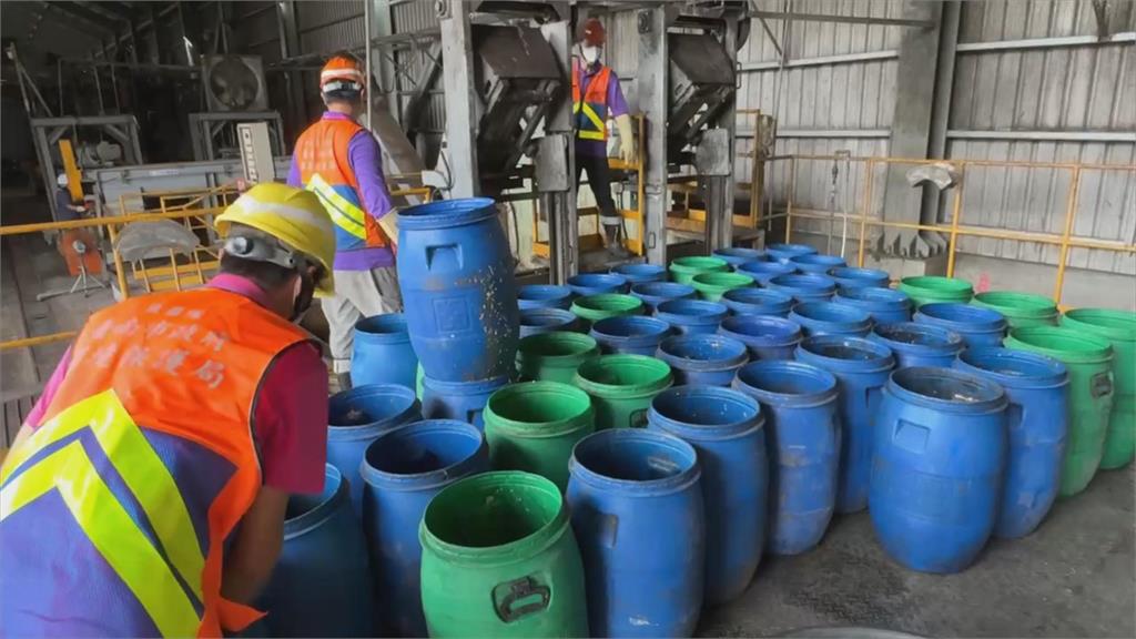 台南高速廚餘發酵場! 廚餘轉化有機肥料深獲民眾肯定