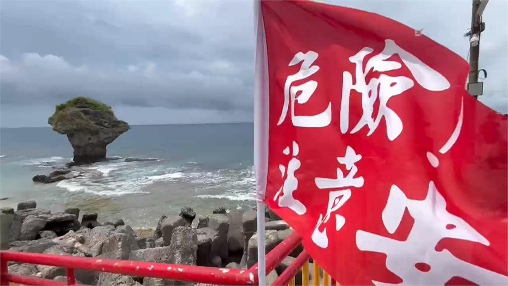 憂心颱風停航缺糧 東港運補民生物資送到小琉球