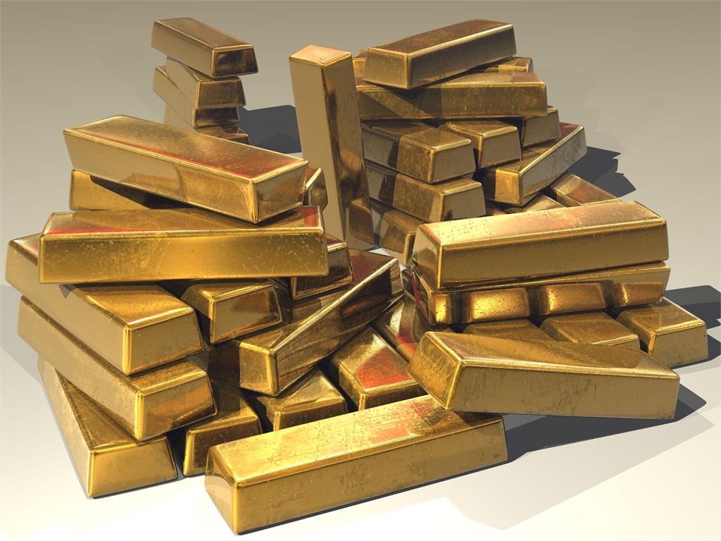 哭了！桃機旅客挾帶「2.7公斤黃金」未申報被攔　400萬全掰