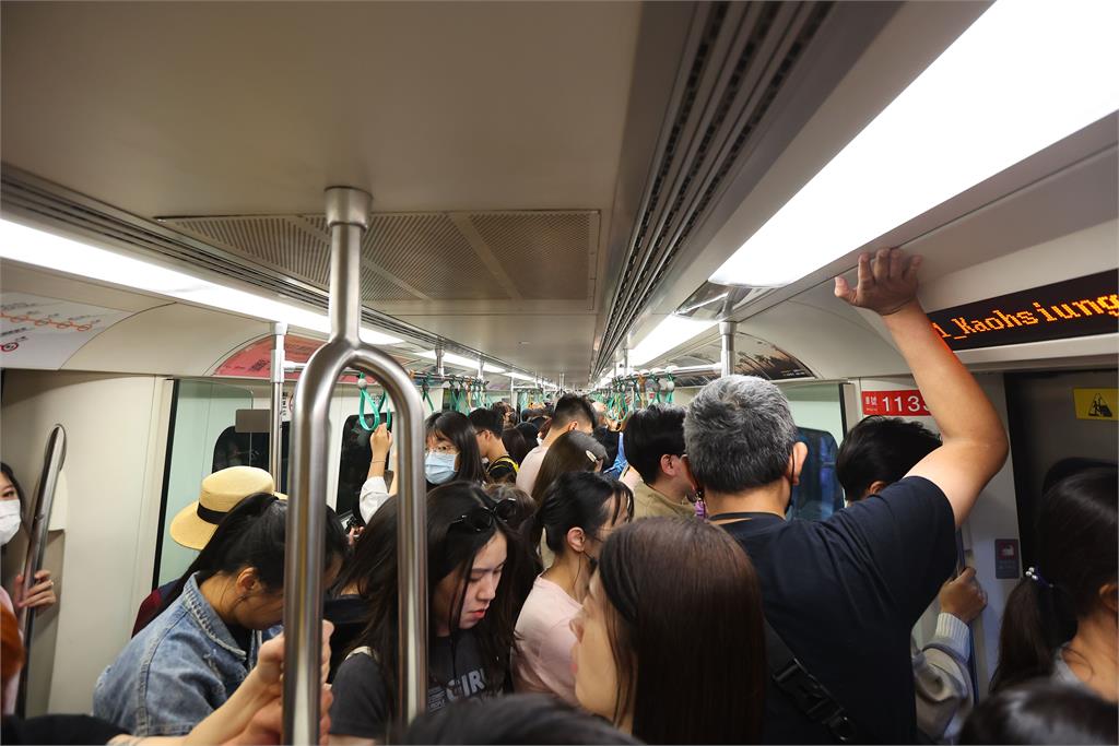 快新聞／演唱會經濟爆發！高捷單日運量衝破35萬　再創年度新高