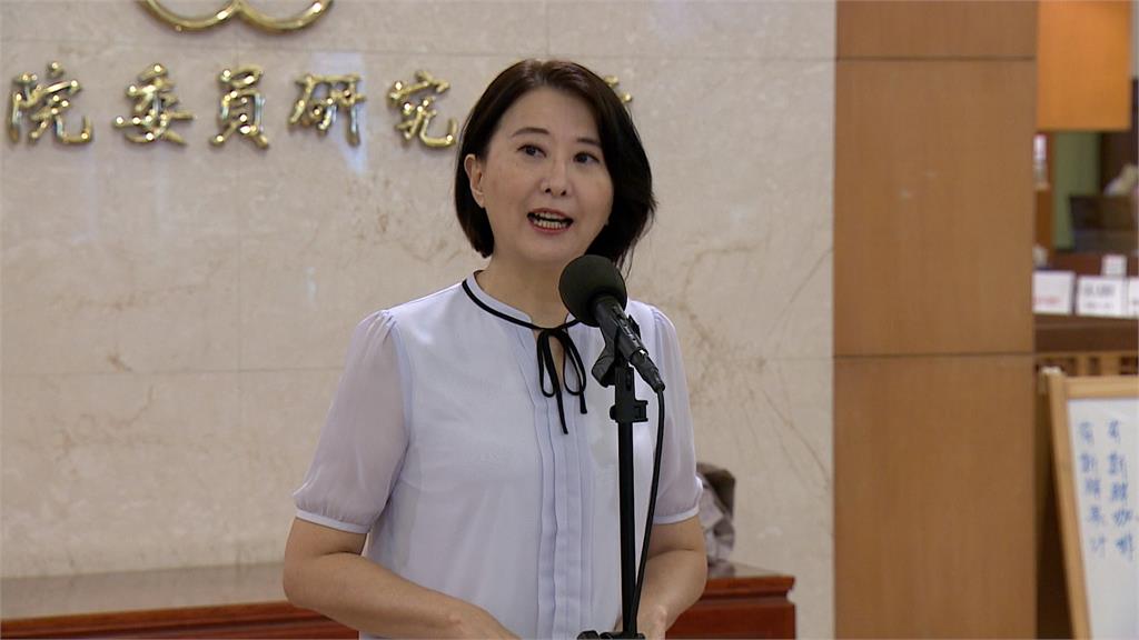 王鴻薇稱施壓元配撤告 Kolas發文怒嗆:霸凌者