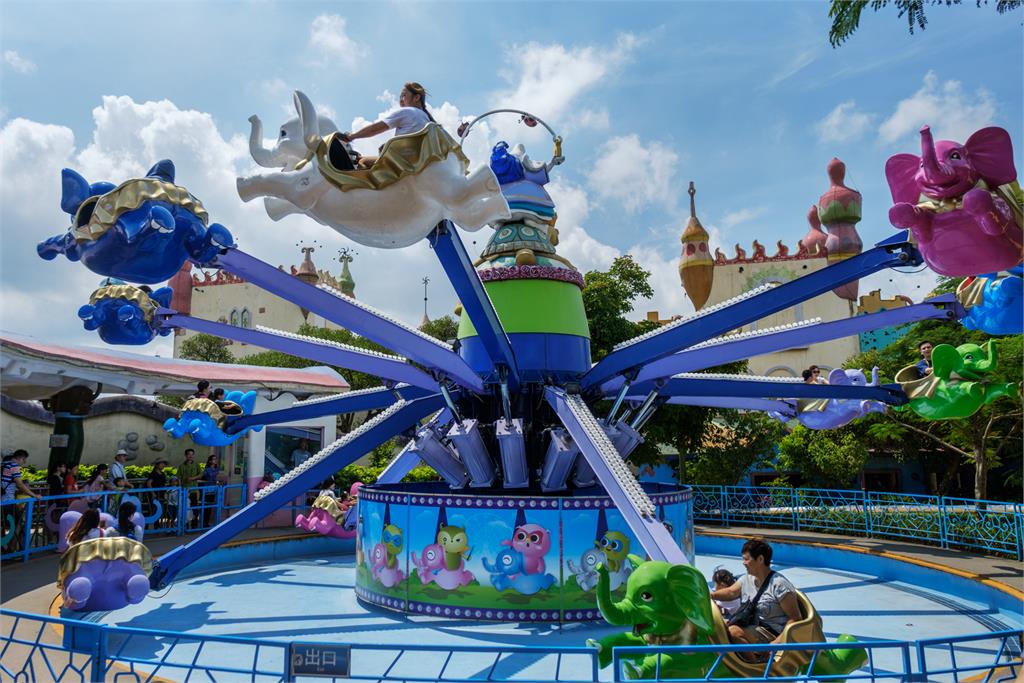 麗寶跨年「2026包你發」超強卡司曝！住宿每人最低只要「這金額」玩樂一次滿足