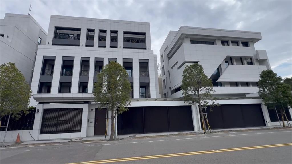 謝衣鳯突襲宣布參選？　謝典霖：家族早承諾不選縣長