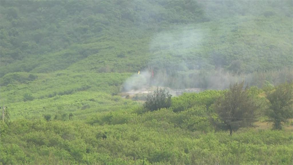 陸軍聯勇夜間操演 出動各式戰車、眼鏡蛇直升機