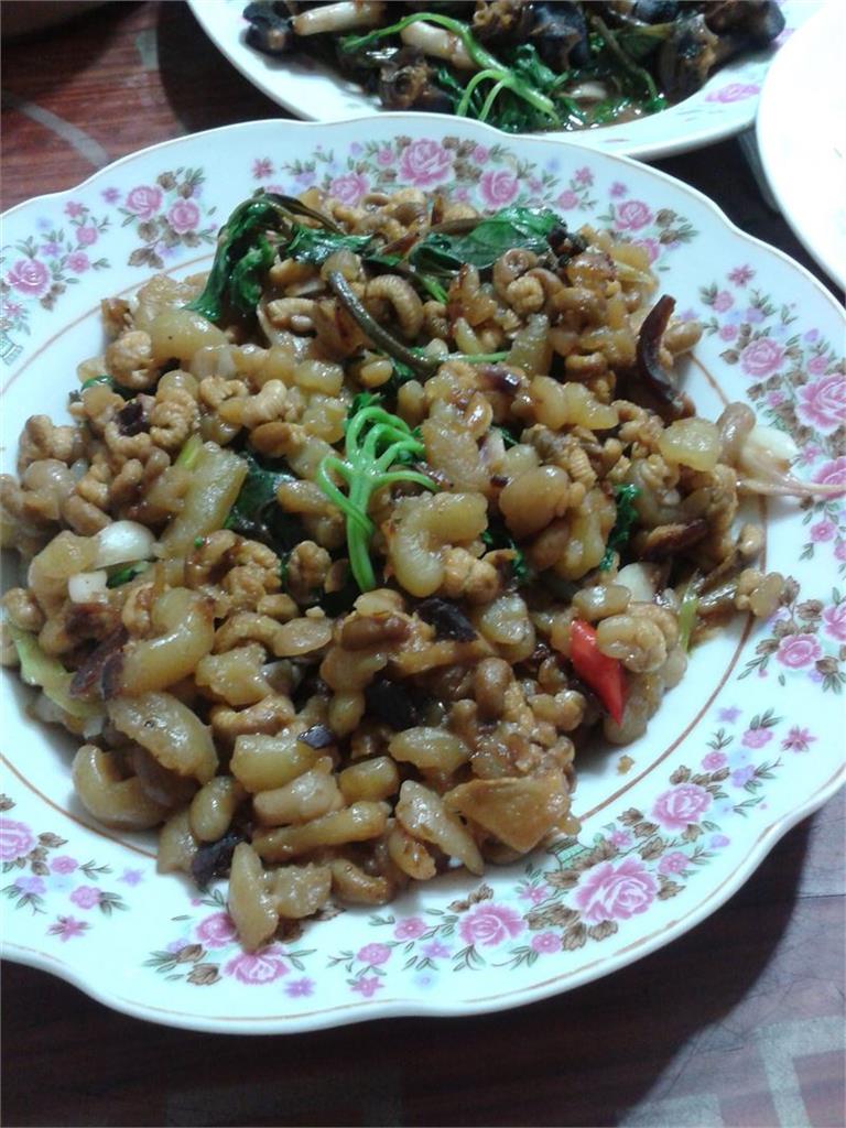 媽媽「特色料理」快炒上桌!食材曝光老饕全嗨翻:山產店必點