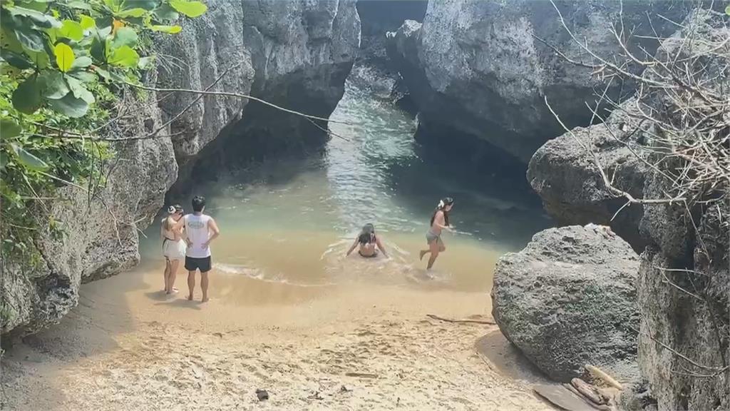 屏東小琉球龍蝦洞滿地垃圾　攤商：暑假旺季遊客亂丟沒人清