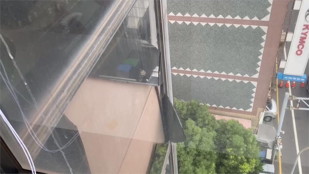 彰化郵務士被強風搶劫? 貨款被吹走找不回!郵局這樣說