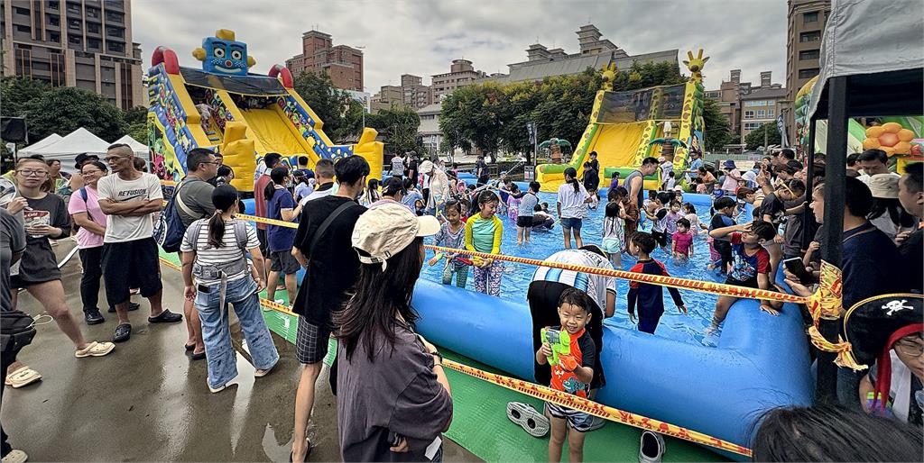 三重「FUN水趣」大受小朋友喜愛 加碼移師蘆洲柳堤公園 報名一週秒殺爆滿