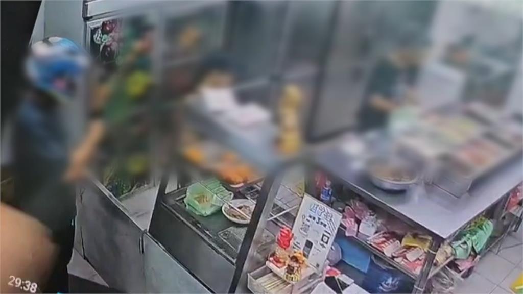 天氣太熱變質?桃園便當店「米飯黏稠牽絲」 顧客控店家不甘願處理