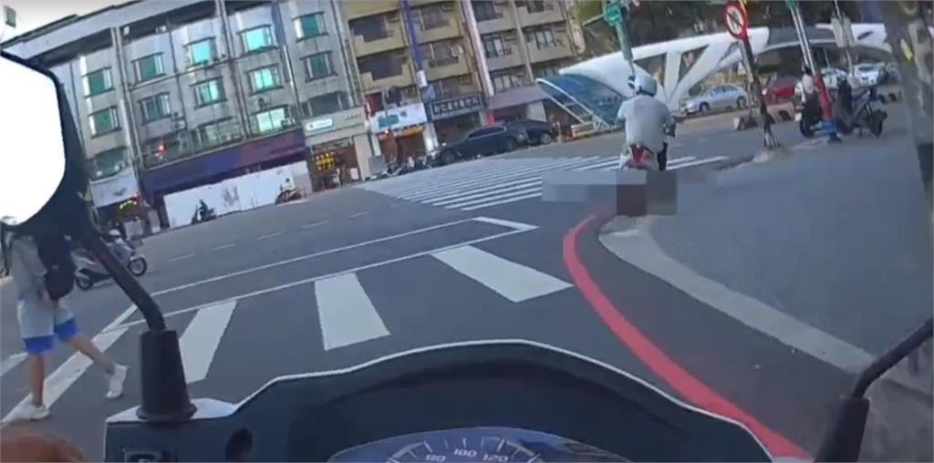 快新聞／糗爆！台中男以為被通緝「飆車開溜」　連吞28張罰單錢包大失血
