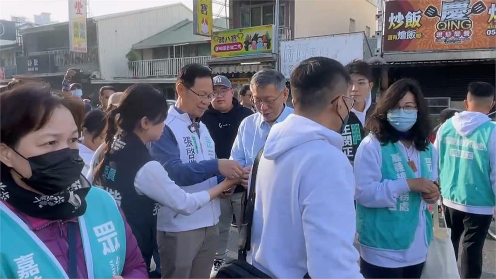 畫面瘋傳!掃街遭柯文哲「架拐子、斜眼瞪」 民眾黨當事女參選人回應了